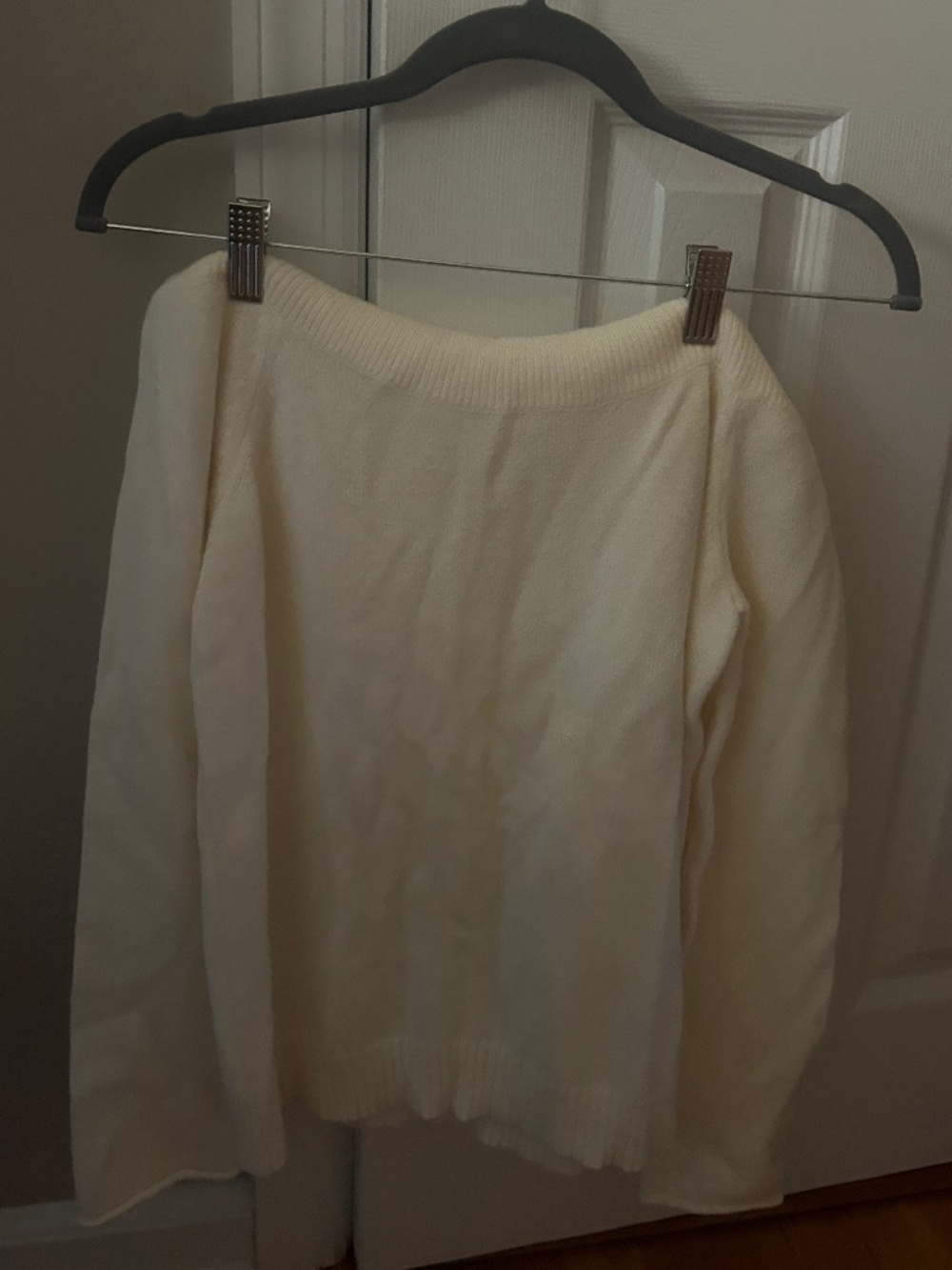 Anthropologie Cream Off the Shoulder Cashmere Sweater, size XS